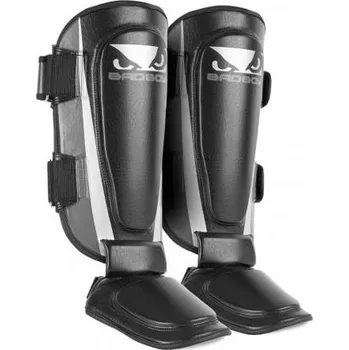 Sport Bad Boy chrániče holení a nártů Pro, černé S/M