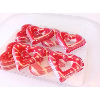 Čokoláda Čokoládová dekorace bílá čokoláda s otvorem