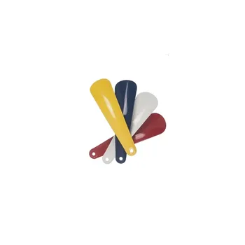 Lžíce na botu EASY nazouvací lžíce VERNICIATO kovová 15 cm