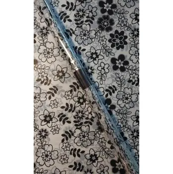 Obraz Saténový balicí papír retro květinový vzor 50 x 76 cm