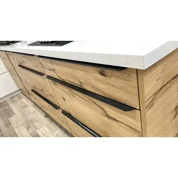 Nábytkové kování Nábytková úchytka Ula černá matná - 246 mm