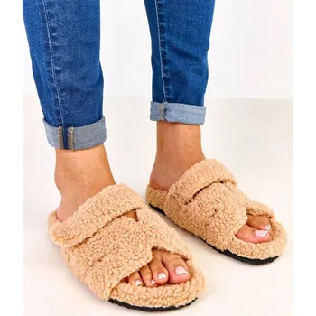 Dámské polobotky Pantofle model 223136 Solea 37