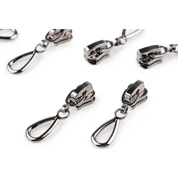 Zip Jezdec ke kostěným zipům No 3, malé, 2 nikl černý