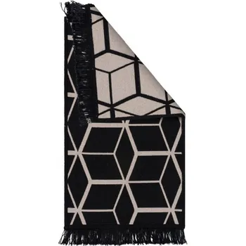 Koberec Koberec Lifta, 4