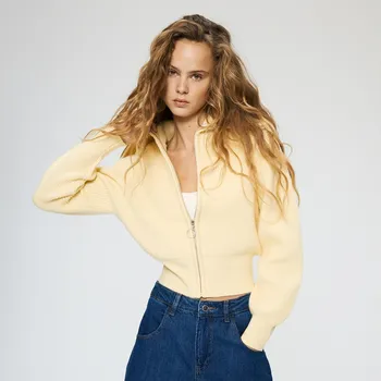 Dámský svetr Reserved - Kardigan se zapínáním na zip - světle žlutá - 992JH-10X - 992JH-10X-S