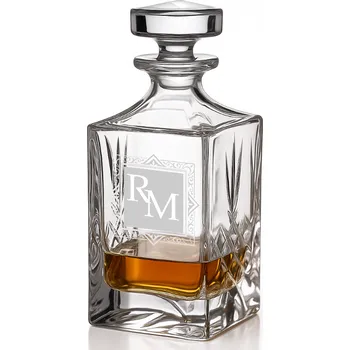 Sklenice Dekorant Luxusní ručně broušená karafa na whisky s monogramem Mayfair 800 ml