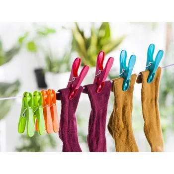 Drogerie YORK Kolíčky na prádlo EXTRA 16 ks