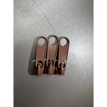 Zip Jezdec spirálový 5 mm Barva: oříškový