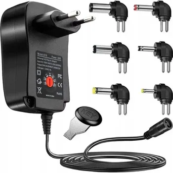 Univerzální nastavitelný napájecí adaptér / nabíječka 3-12V USB, 30W, 6 koncovek