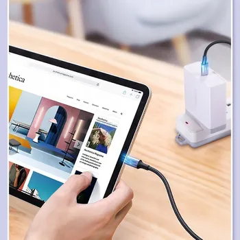 Datový kabel UGREEN Rychlý USB-C kabel na USB-C QC 3.0 PD Nabíjecí kabel 100W 1m