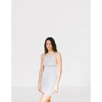 Dámské šaty BERSHKA STŘÍBRNÉ ÚPLETOVÉ ŠATY MINI (L)