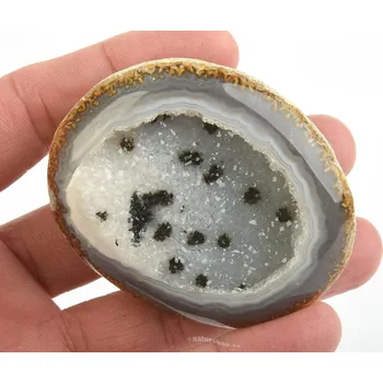 Přírodní kámen Geoda přírodní achát Brazílie 131g