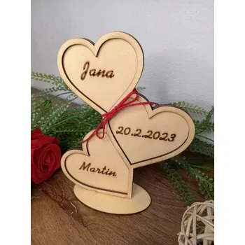 Svatební dekorace Svatební dřevěné srdce se jmény - Originální dekorace a dárek na míru - 20 x 16 x 6cm