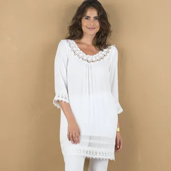 Dámské tričko Kreponová tunika s 3/4 rukávy a macramé bílá 56
