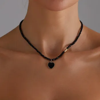 Náhrdelník Elegantní černý choker se srdcem | náhrdelník - ZW2317