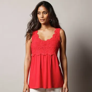 Dlouhý top s macramé červená 52