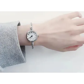 Hodinky Elegantní dámské hodinky | šperk - Digitální stříbrná bílá