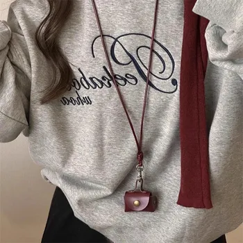 Náhrdelník Retro dlouhý náhrdelník s přívěskem | šperk - Červený