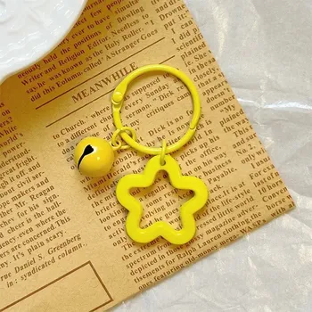 Barevná kovová klíčenka s hvězdičkou | přívěšek na klíče - Žluť