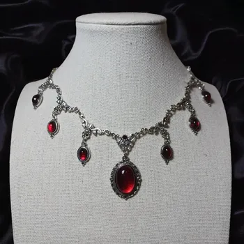 Náhrdelník Gotický dámský náhrdelník | šperk - červený