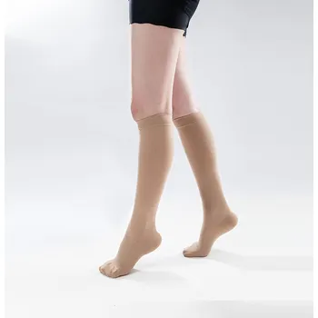 Stahovací punčochy MEDIAL Distribuce Zdravotní kompresivní punčochy lýtkové 1.KT (zavřená špice) Barva: Tělová, Velikost: 4XL