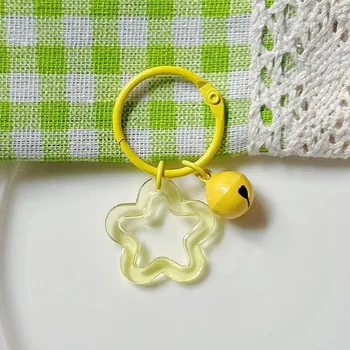 Barevná kovová klíčenka s hvězdičkou | přívěšek na klíče - Průhledná žlutá