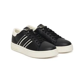 Dámská obuv Sneakersy Armani Exchange XW002231 AF21421 MC024 Černá 35