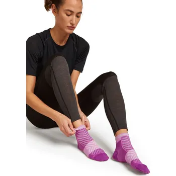 Dámské oblečení Dámské běžecké merino ponožky ICEBREAKER Wmns Run+ Ultralight Mini, Passion/Passion Lt velikost: 35-37 (S)