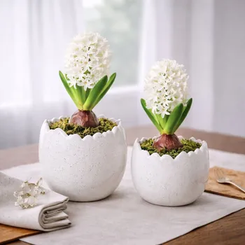 Velikonoční dekorace Wikholm Form Skořápka Mona bílá melange sada