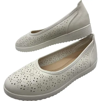 Dámské mokasíny Lathay moda Dámské bílé mokasíny 01 Barva: Bílá, Velikost: 39