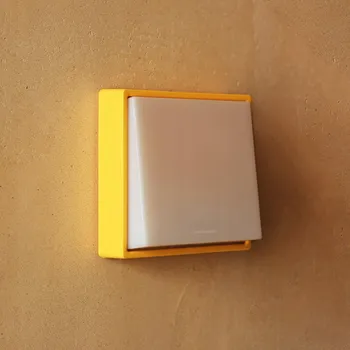 Lampička Noční lampa SMILODON žlutá