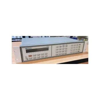 Řídící jednotka Hewlett Packard 3488A, přepínací a řídící jednotka + modul...