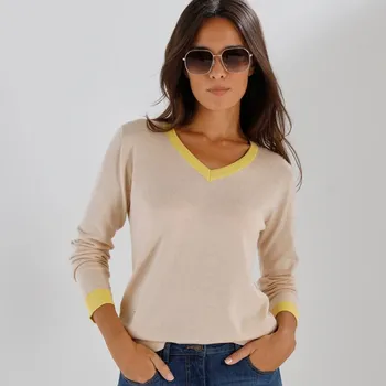 Dámský svetr Pulovr s výstřihem do V a kontrastními lemy béžová/žlutá 38/40