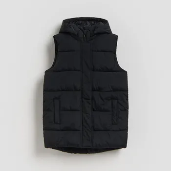 Reserved - Prošívaná vesta s&nbsp;kapucí - černý - 421HR-99X - 421HR-99X-116