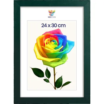 Obraz Rámeček na fotografie 24 x 30 cm zelený, z přírodního dřeva