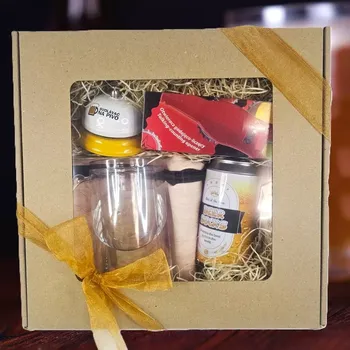 Sada pro pivaře XXL - vtipná ledvinka, mluvící otvírák, ponožky, svolávač na pivo a chladící půllitr 0.4l - Darot