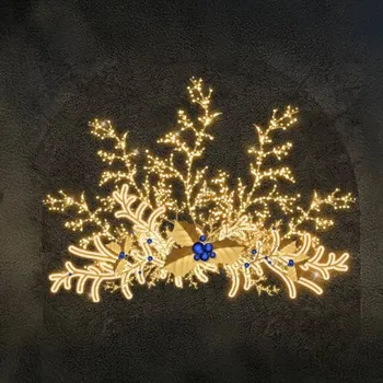 Vánoční stromek LED světelný převěs, 220 × 250 × 20 cm, teple bílá s Flash efektem, 36V, 38,8 W, 31,3 kg, ze 2 dílů