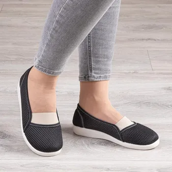 Dámské baleríny Nazouvací baleríny s pružným nártem černé vel. 40