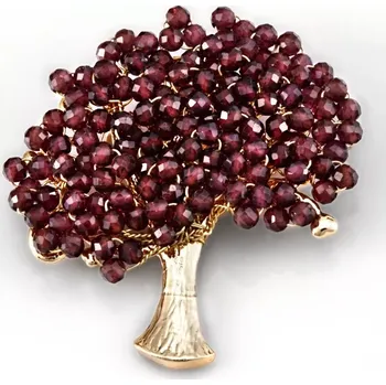 Brož Brož z granátu almandin QA, strom života, cca 45 x 42 mm (BGR3025S)