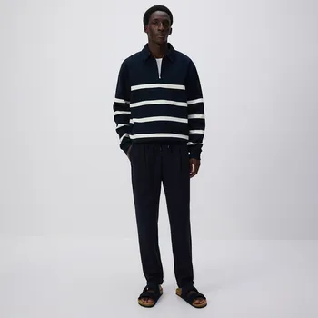 Pánské kalhoty Reserved - Kalhoty joggers s&nbsp;vázáním v&nbsp;pase - tmavomodrá - 6448L-59X - 6448L-59X-S