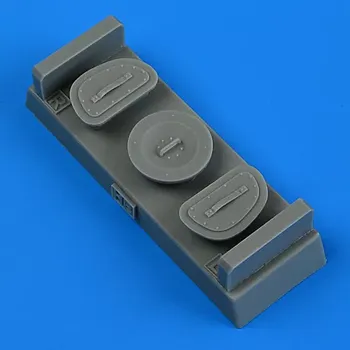 Plastikový model Quickboost 1/48 BAE Hawk FOD covers (HOBBYB)