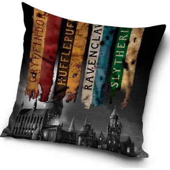 Polštář Carbotex Dětský polštářek Harry Potter Vlajky Kolejí