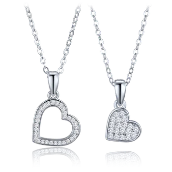 Souprava šperků Moonlit Stříbrná sada náhrdelníků matka & dcera se srdíčky a zirkony