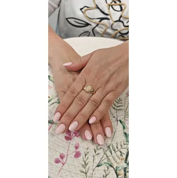 Prsten Pánský zlatý prsten s bilym zirkonem Velikost prstenu: 63, Váha: 3,55 g, Ryzost: 14kt (585/1000)