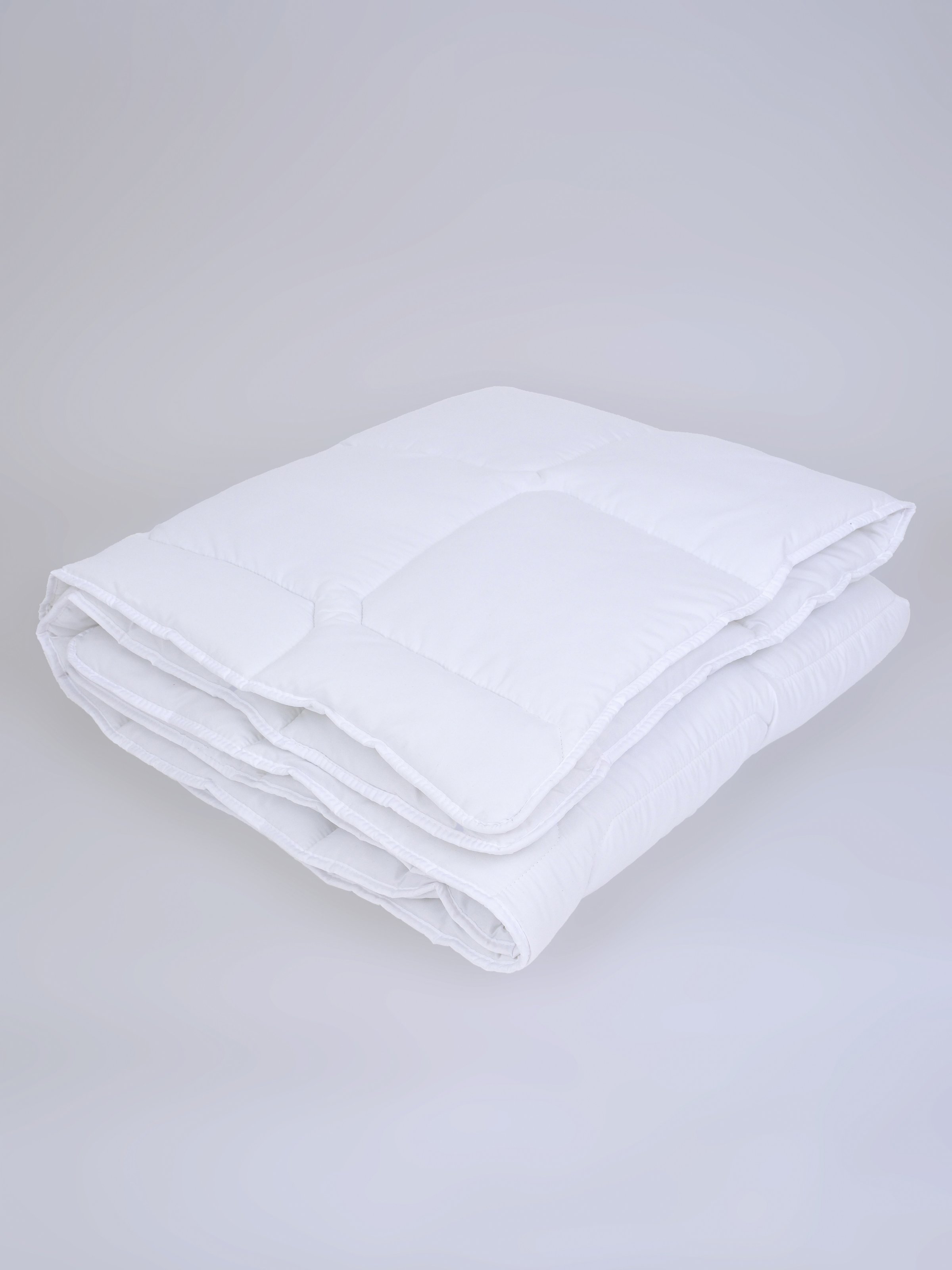 Celoroční prodloužená prošívaná přikrývka z dutého vlákna Antibacterial - 140 × 220 cm