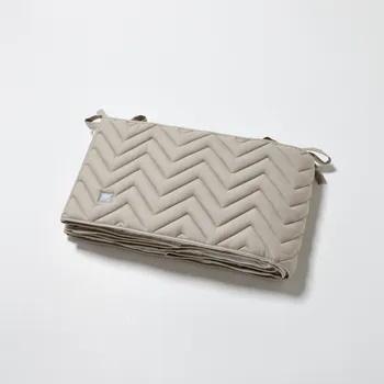 Příslušenství pro dětskou postel a kolébku Mantinel celopostýlkový Sand