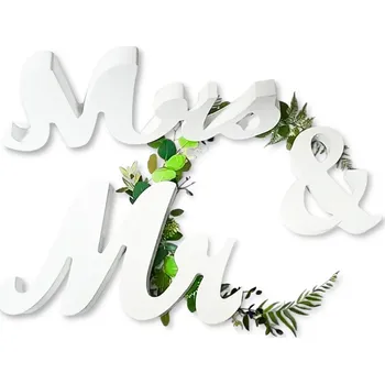 Svatební dekorace GRAVENO Mr & Mrs – Svatební dekorace