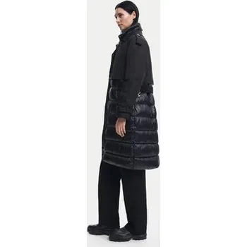 Desigual Zimní bunda Estocolmo 24WWEW92 Černá Regular Fit L