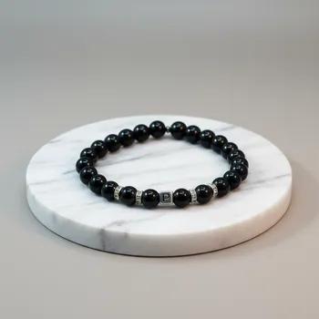 Náramek WUX Náramek černý Onyx a iniciál Velikost: Pánská, Barva iniciálu: Zlatá