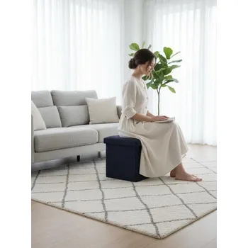 Taburet Sinsay - Taburet s úložnou funkcí a boční kapsou - černá - 976HB-99X - 976HB-99X-ONE